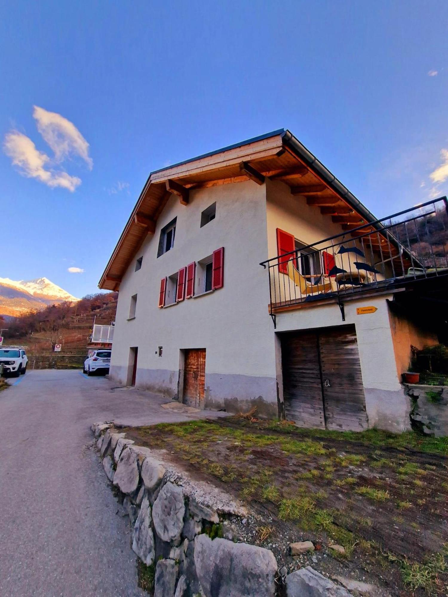 Kunstplanet Im Herzen Der Alpen Am Planetenweg Visp Bagian luar foto
